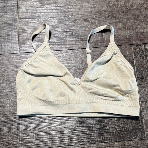 Gymshark Cream Bralette - Picture 1 of 4